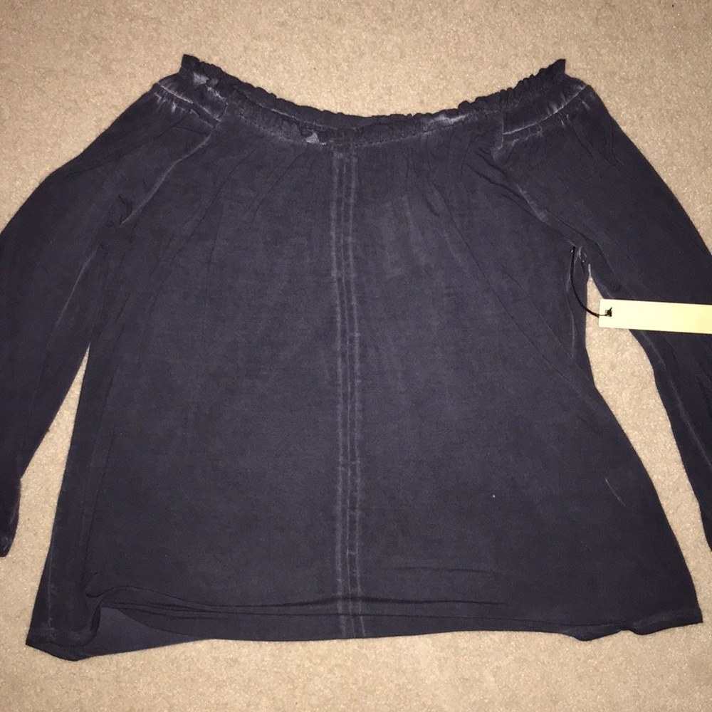 Of the shoulder grey flowy top